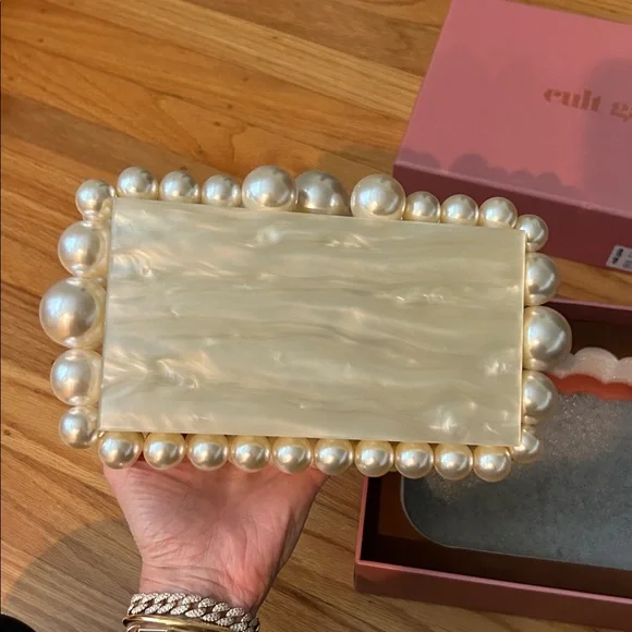 Brand new with tags Cult Gaia Eos Ivory Pearl Clutch - Picture 3 of 4